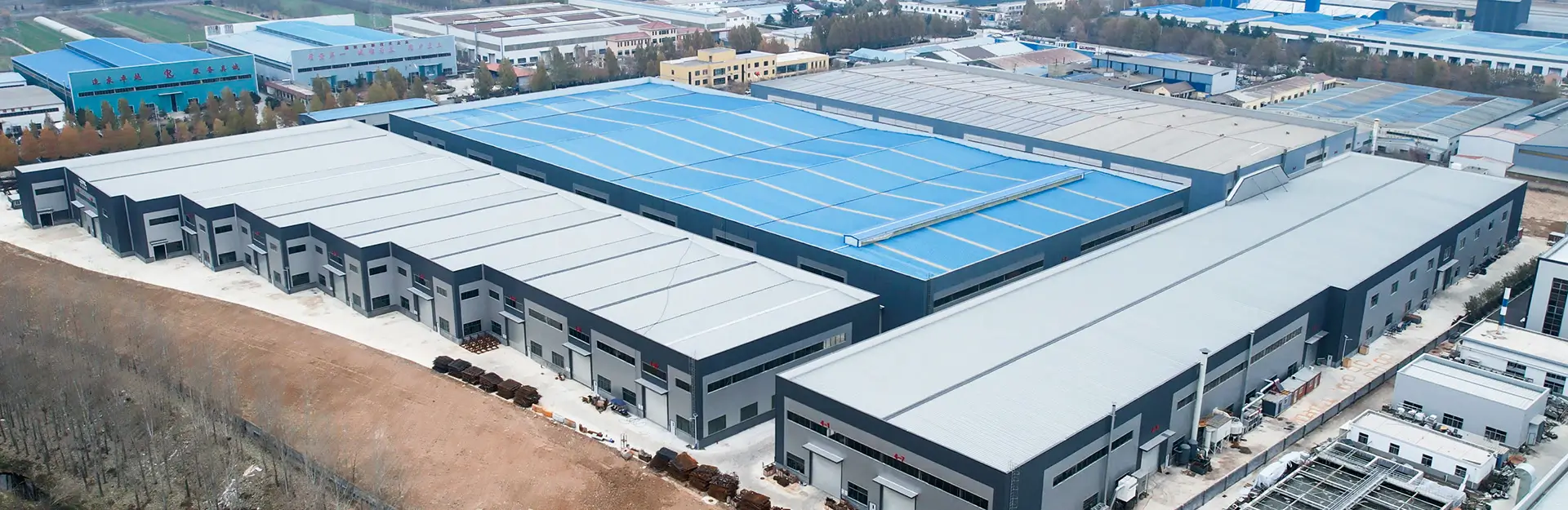 02国外项目成功案例展示-Overseas Construction Machinery Project Cases MEGA construction machinery factory aerial overview