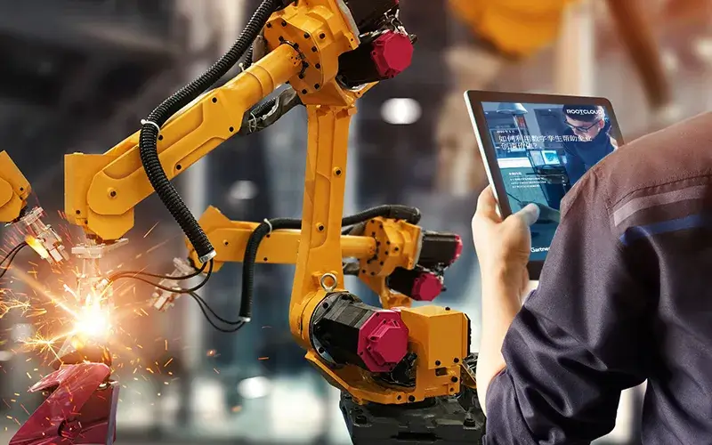 首页-China Construction Machinery Manufacturer | MEGA Robotic welding workshop