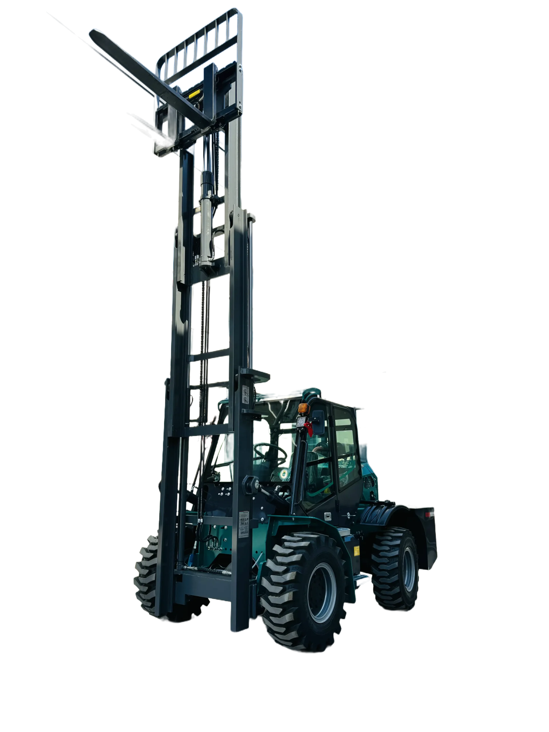 MG3550 all-terrain forklift view 2