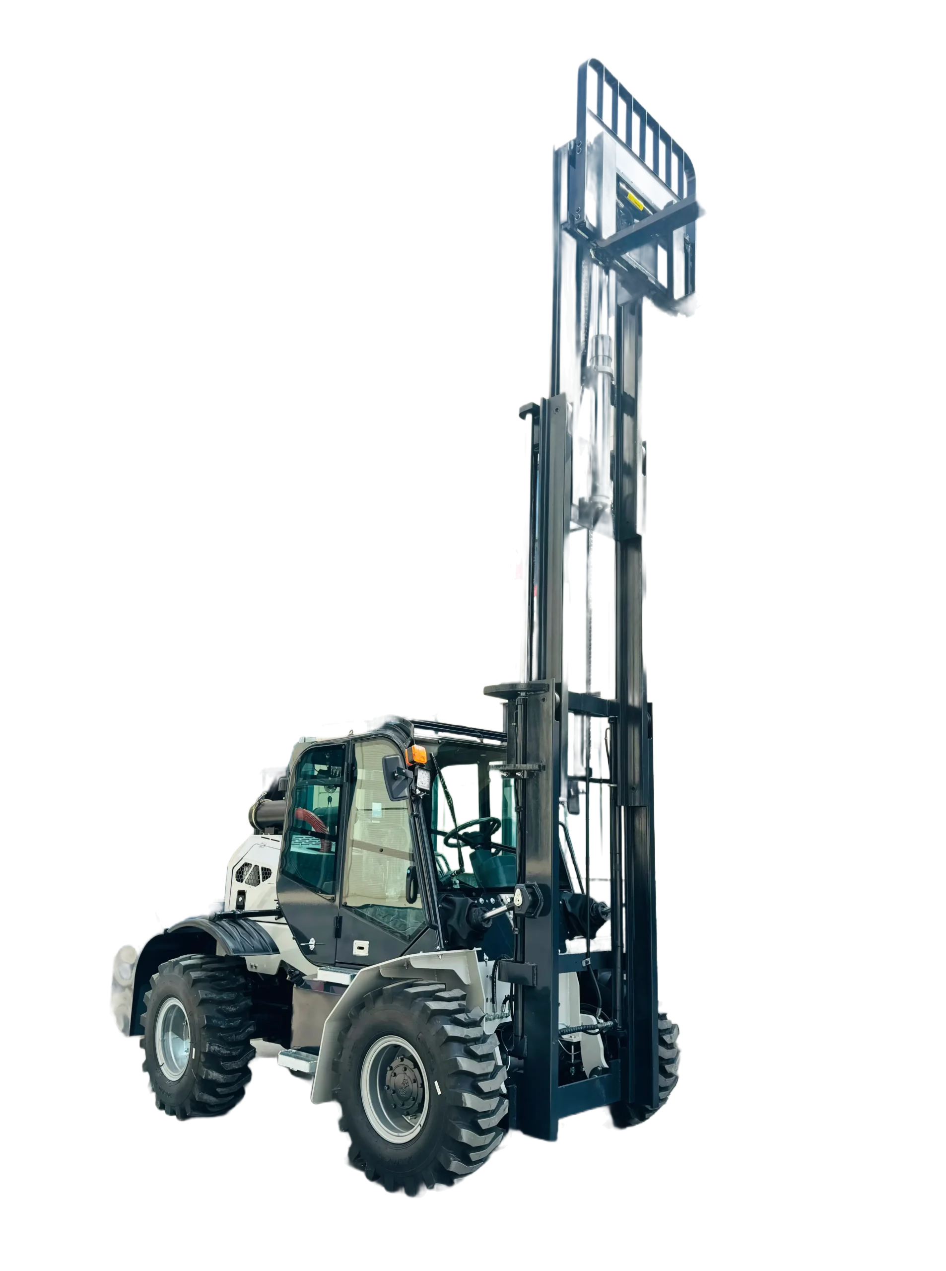 MG3581 all-terrain forklift view 5