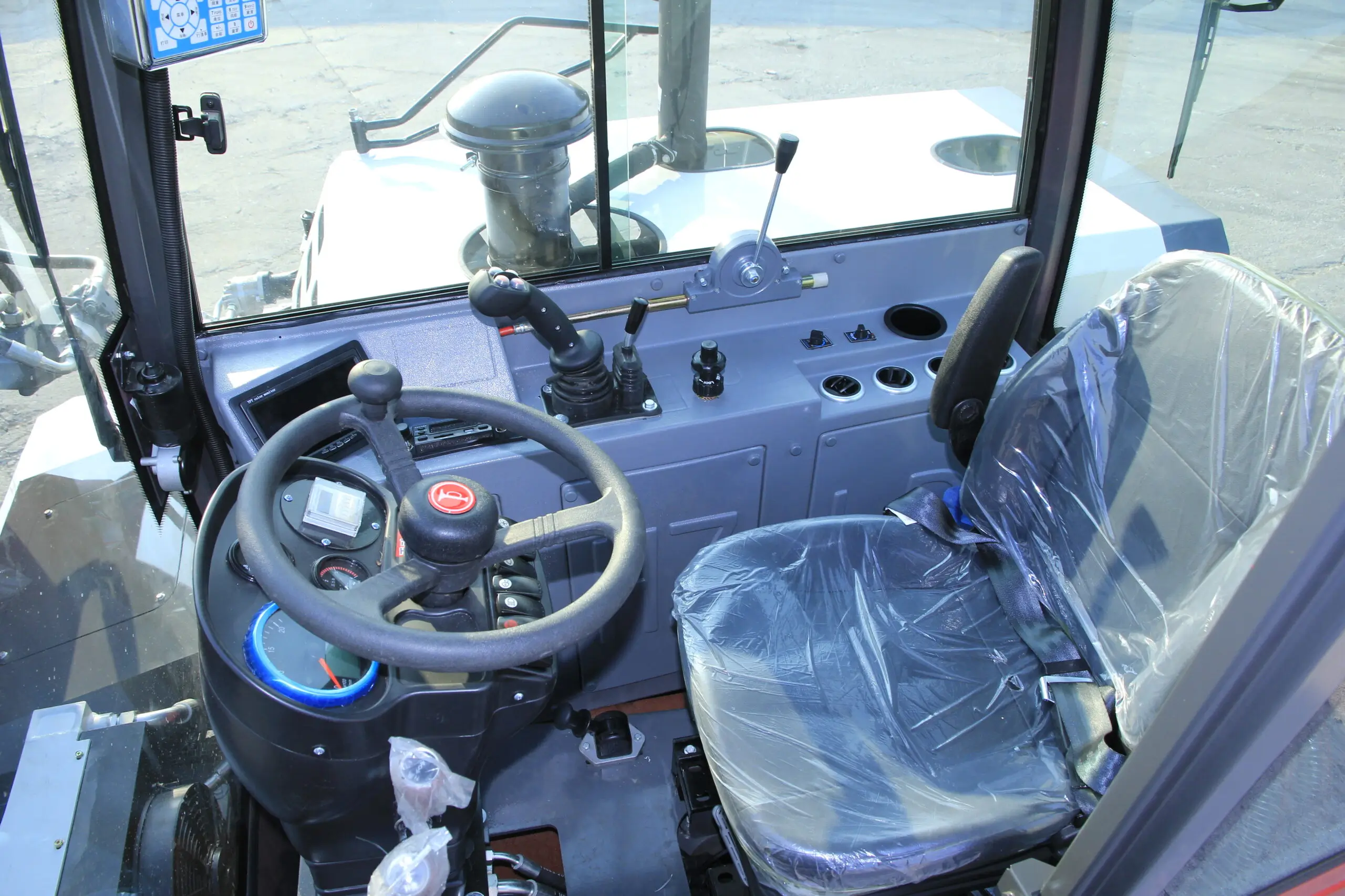 MG7500C Self-Loading Concrete Mixer Truck MG7500C Self-Loading Concrete Mixer Truck view 4