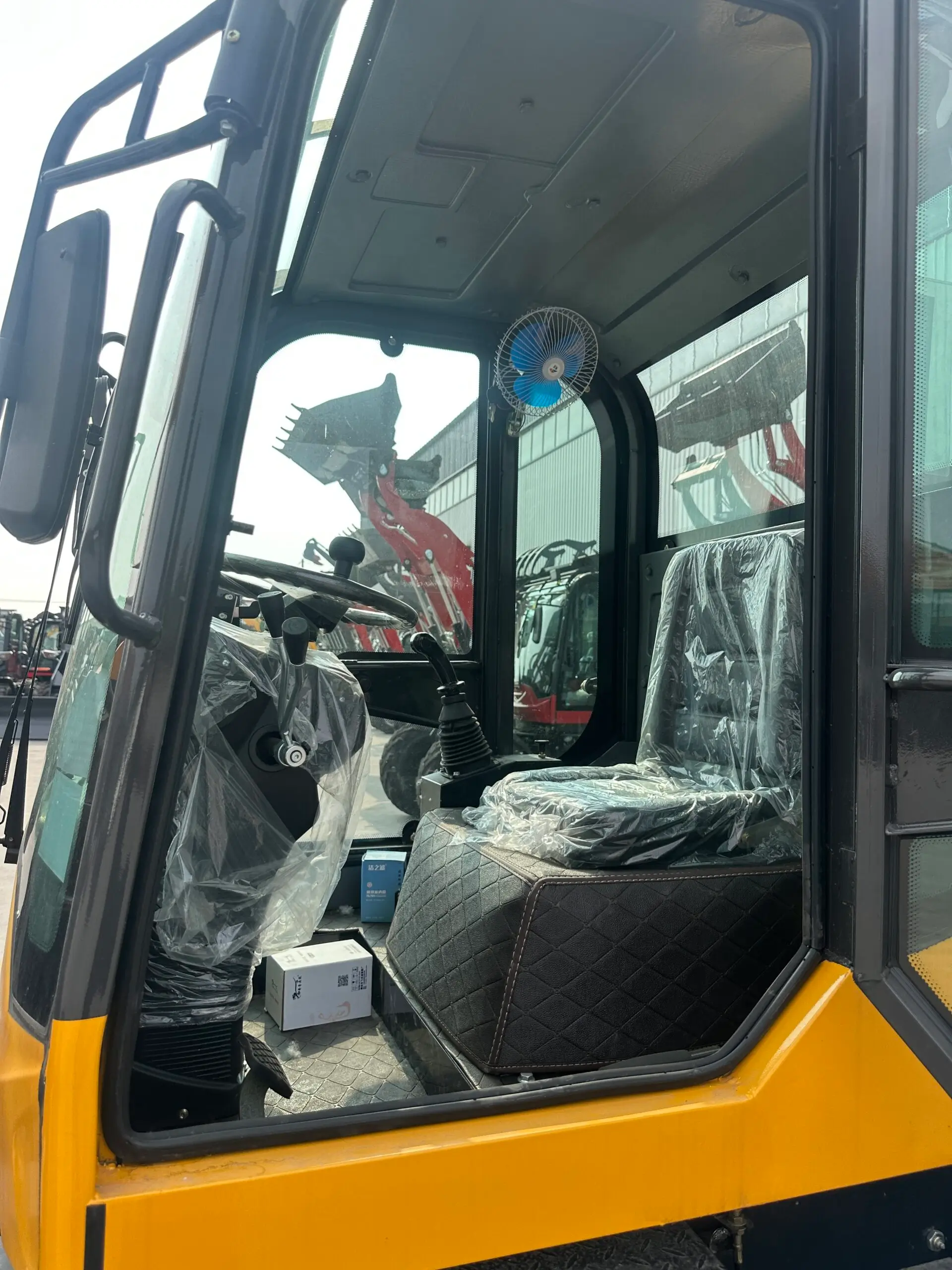 MG910H Wheel Loader MG910H Wheel Loader view 5